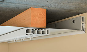 Установка потолочного карниза обычным способом